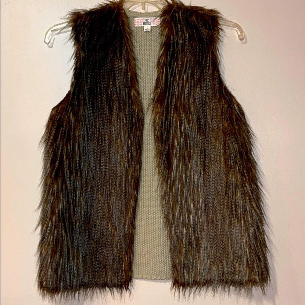Faux fur vest